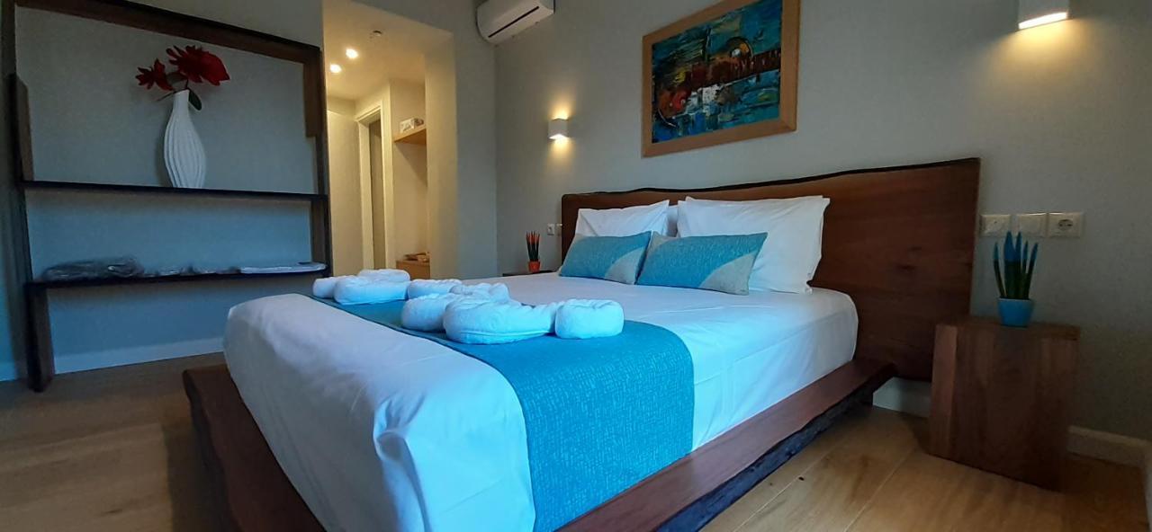 Andros 4 All Seasons Villas & Suites Ormos  外观 照片