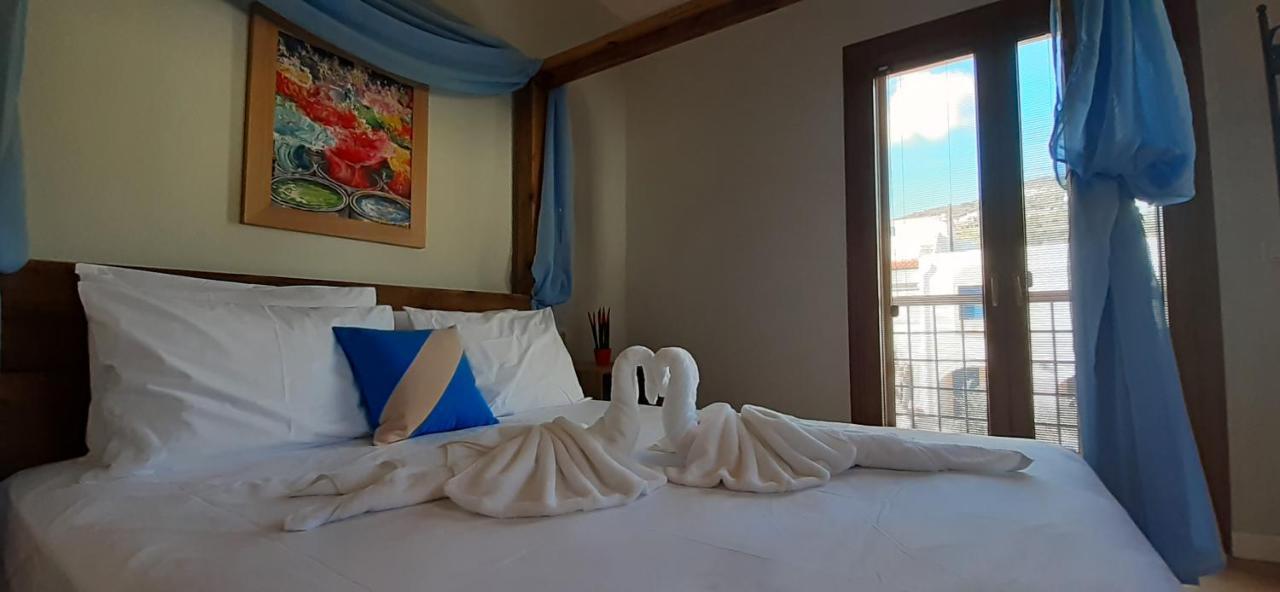 Andros 4 All Seasons Villas & Suites Ormos  外观 照片
