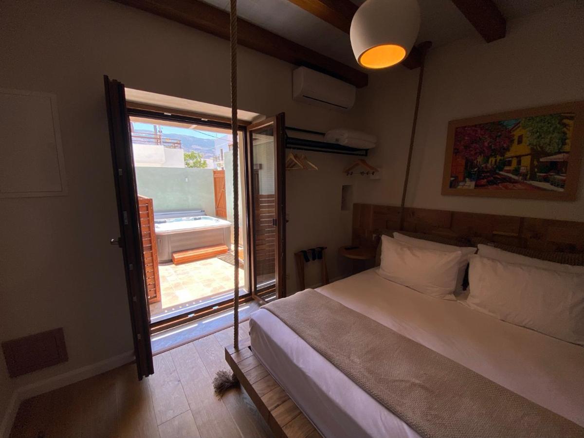 Andros 4 All Seasons Villas & Suites Ormos  外观 照片