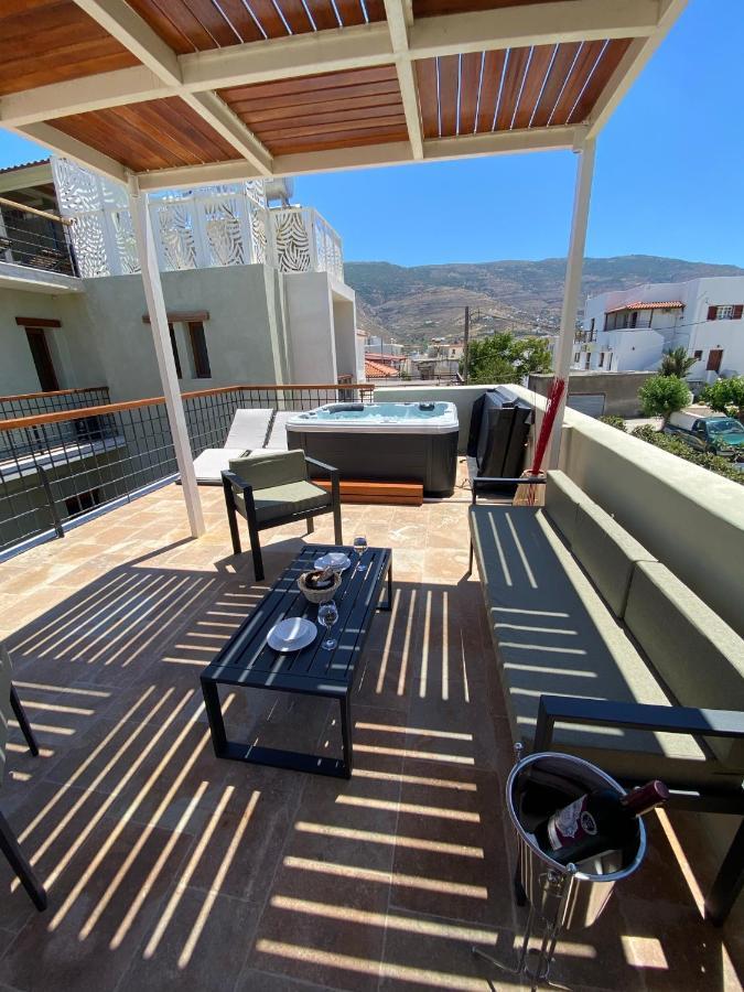Andros 4 All Seasons Villas & Suites Ormos  外观 照片