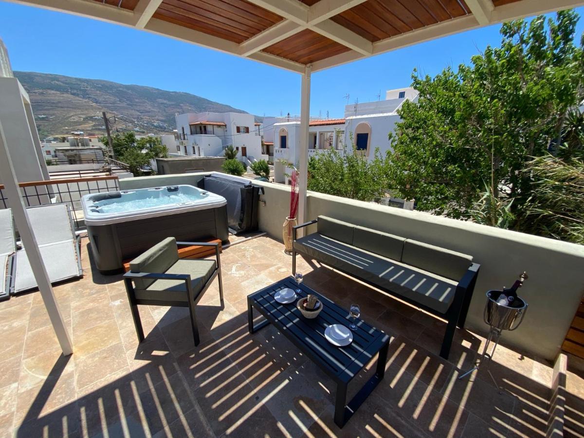 Andros 4 All Seasons Villas & Suites Ormos  外观 照片