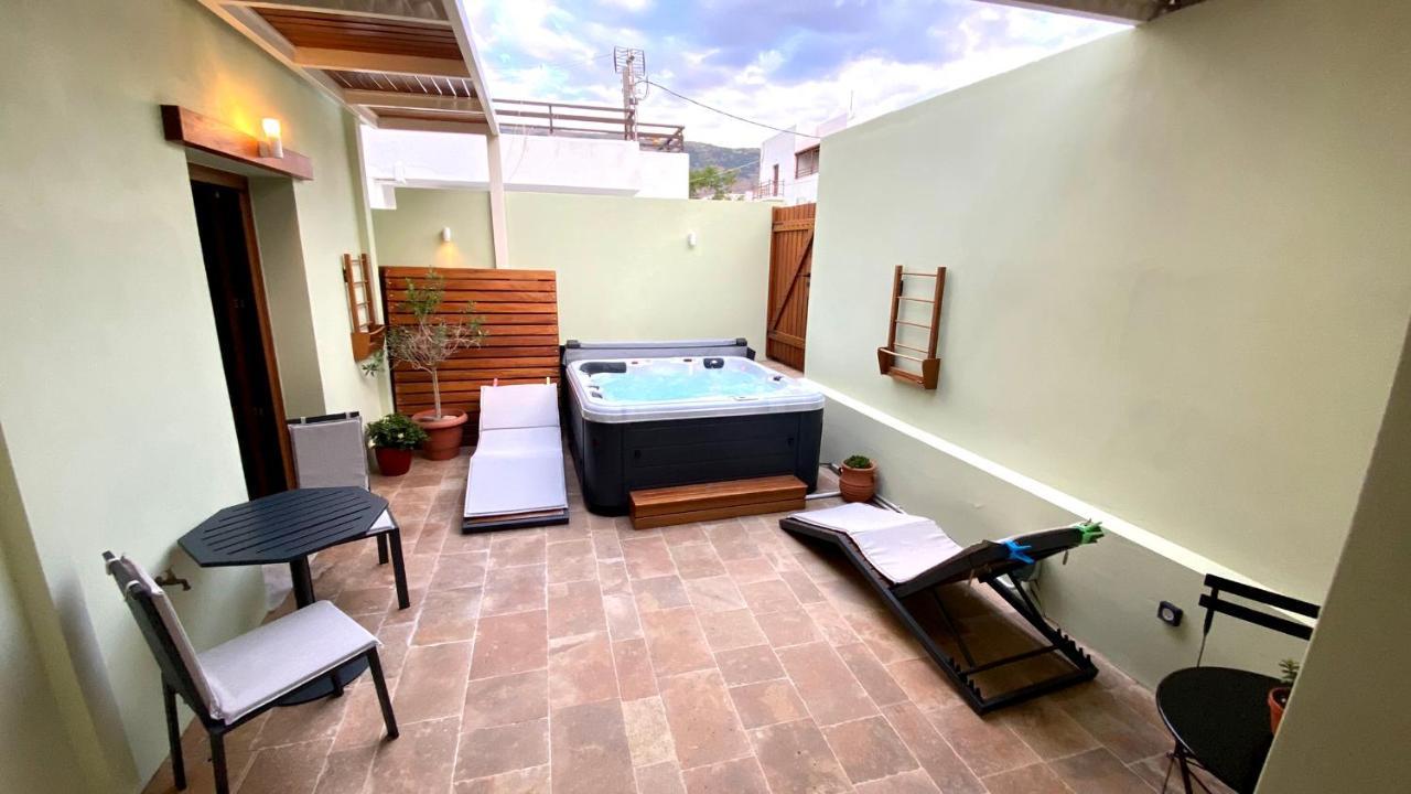 Andros 4 All Seasons Villas & Suites Ormos  外观 照片