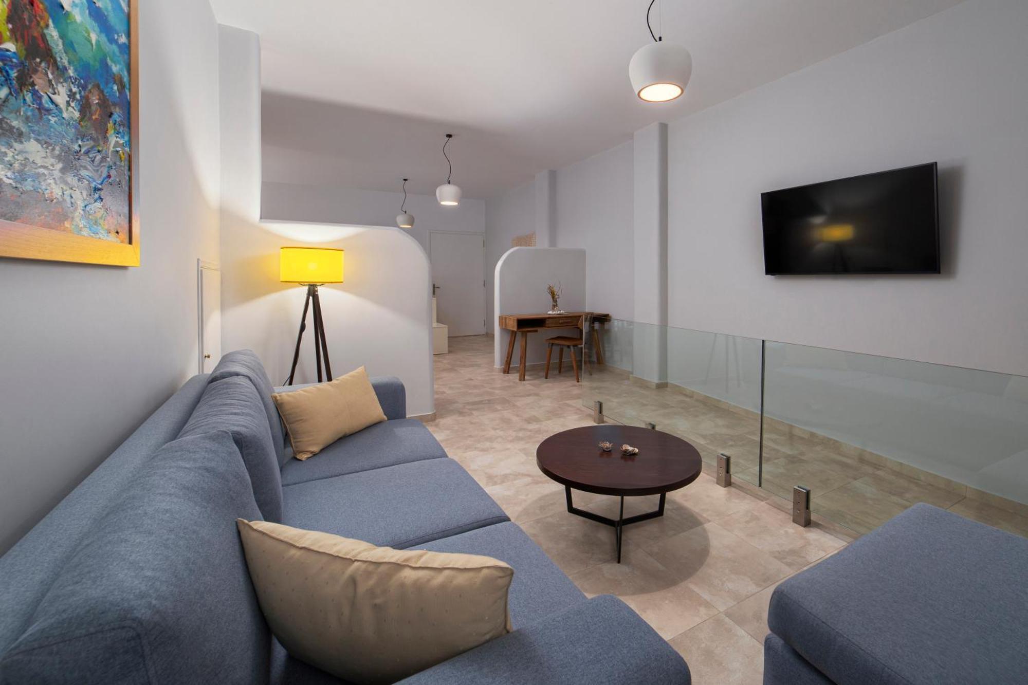 Andros 4 All Seasons Villas & Suites Ormos  外观 照片